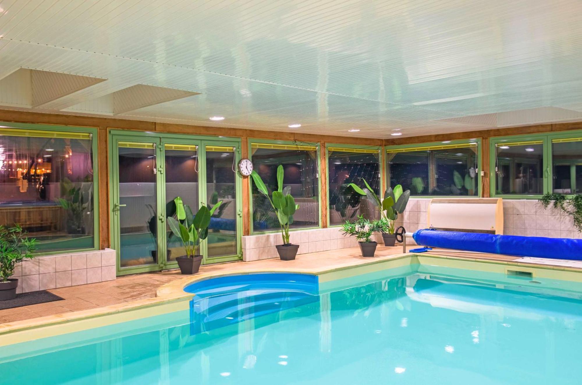 Les Pierres Bleues Bed & Breakfast Saint-Coulitz Exterior foto